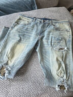 Y&R Distressed Camo Blue Jeans 36x32
